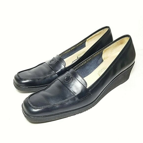 Salvatore Ferragamo Low Wedge Loafers Black Size 9.5 4A Foam Rubber Sole